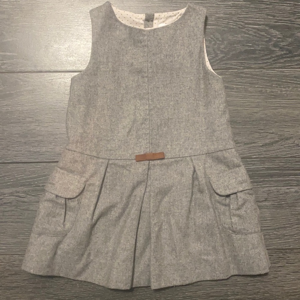 Jacadi Paris size 23 months sleeveless 50% wool button down back.